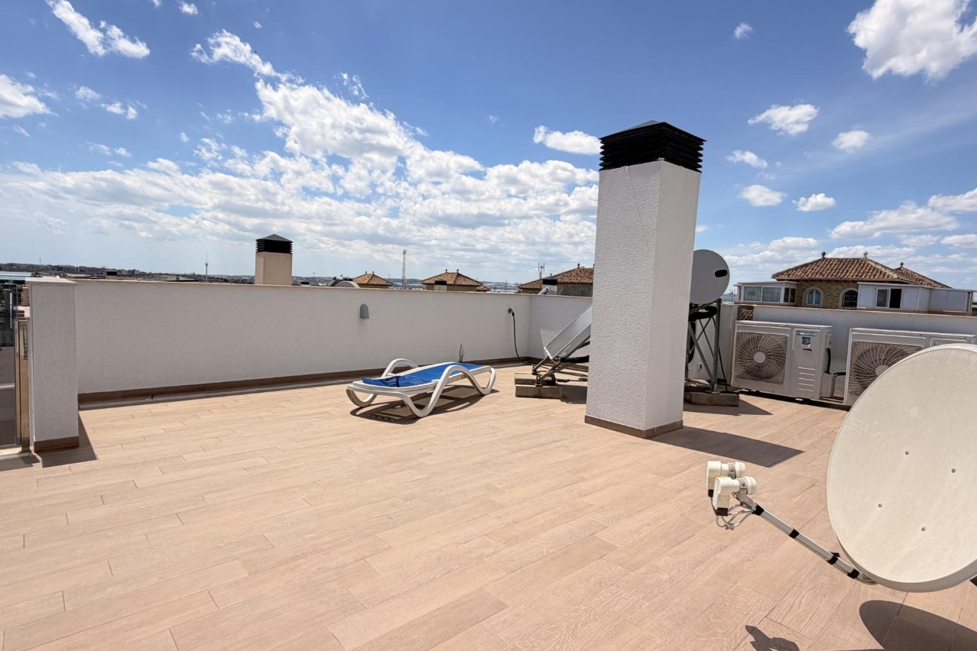 Revente - Villa -
Torrevieja - Aguas Nuevas