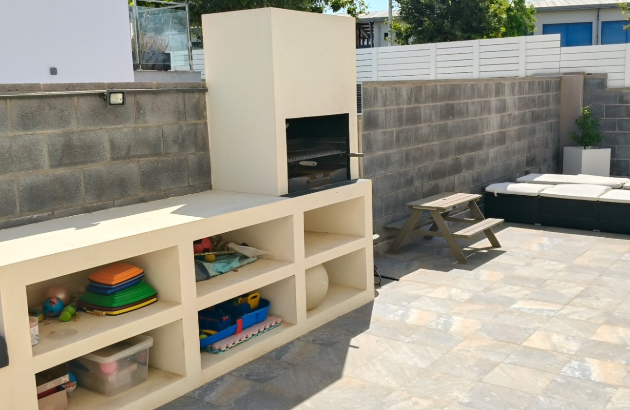 Revente - Villa -
Torrevieja - Costa Blanca