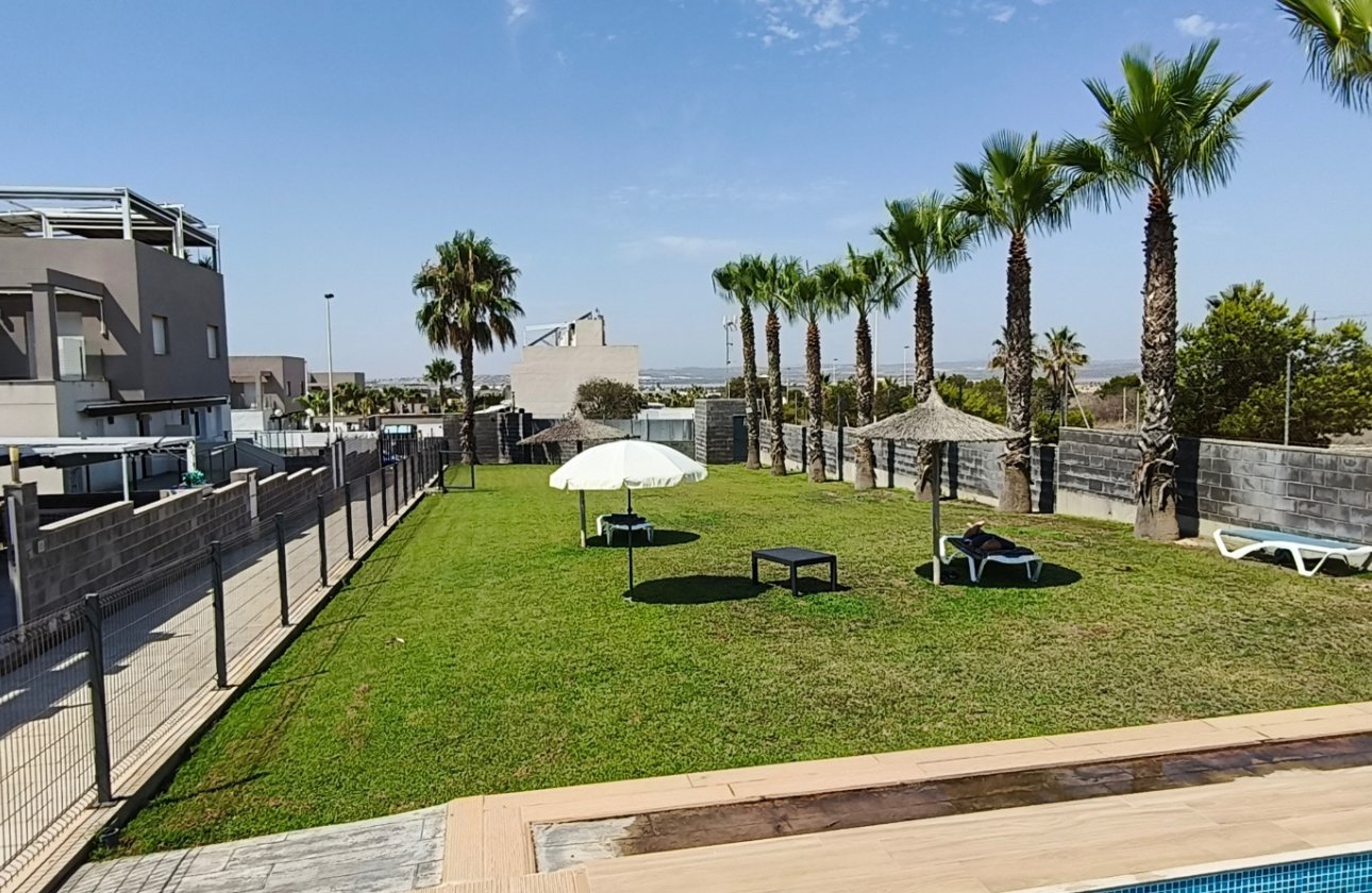 Revente - Villa -
Torrevieja - Costa Blanca