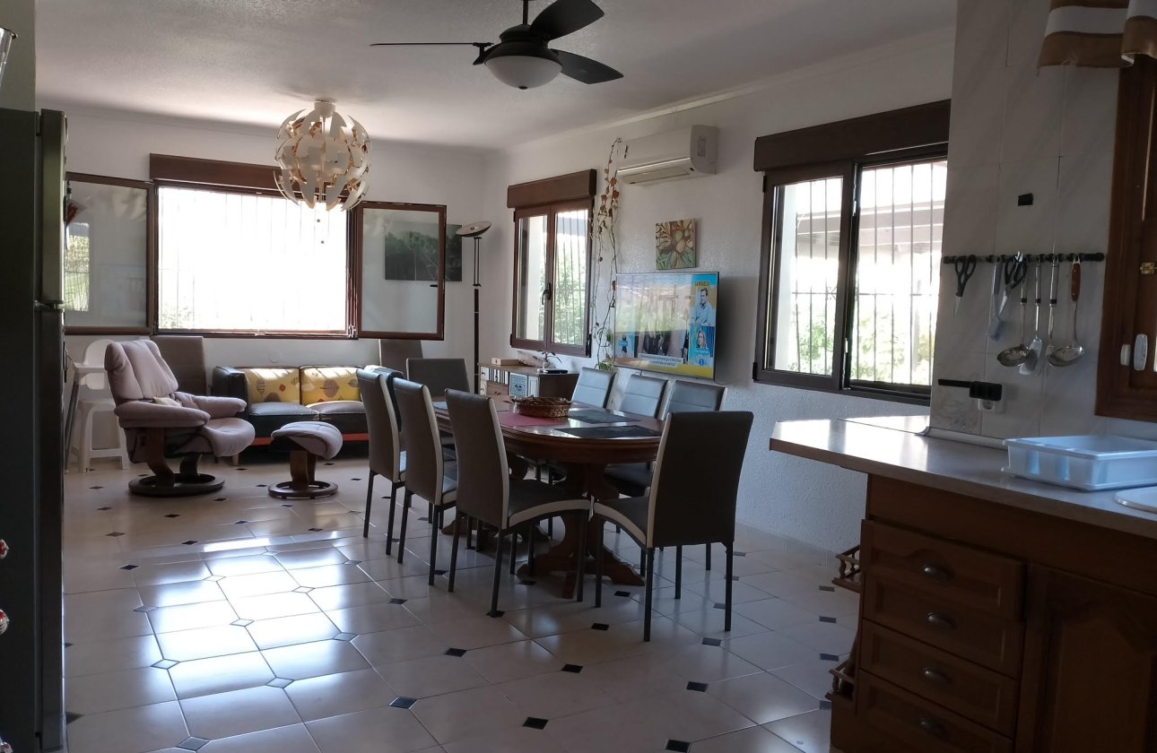 Revente - Villa -
Torrevieja - Costa Blanca