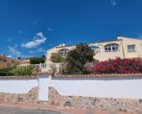 Revente - Villa -
Torrevieja - Costa Blanca