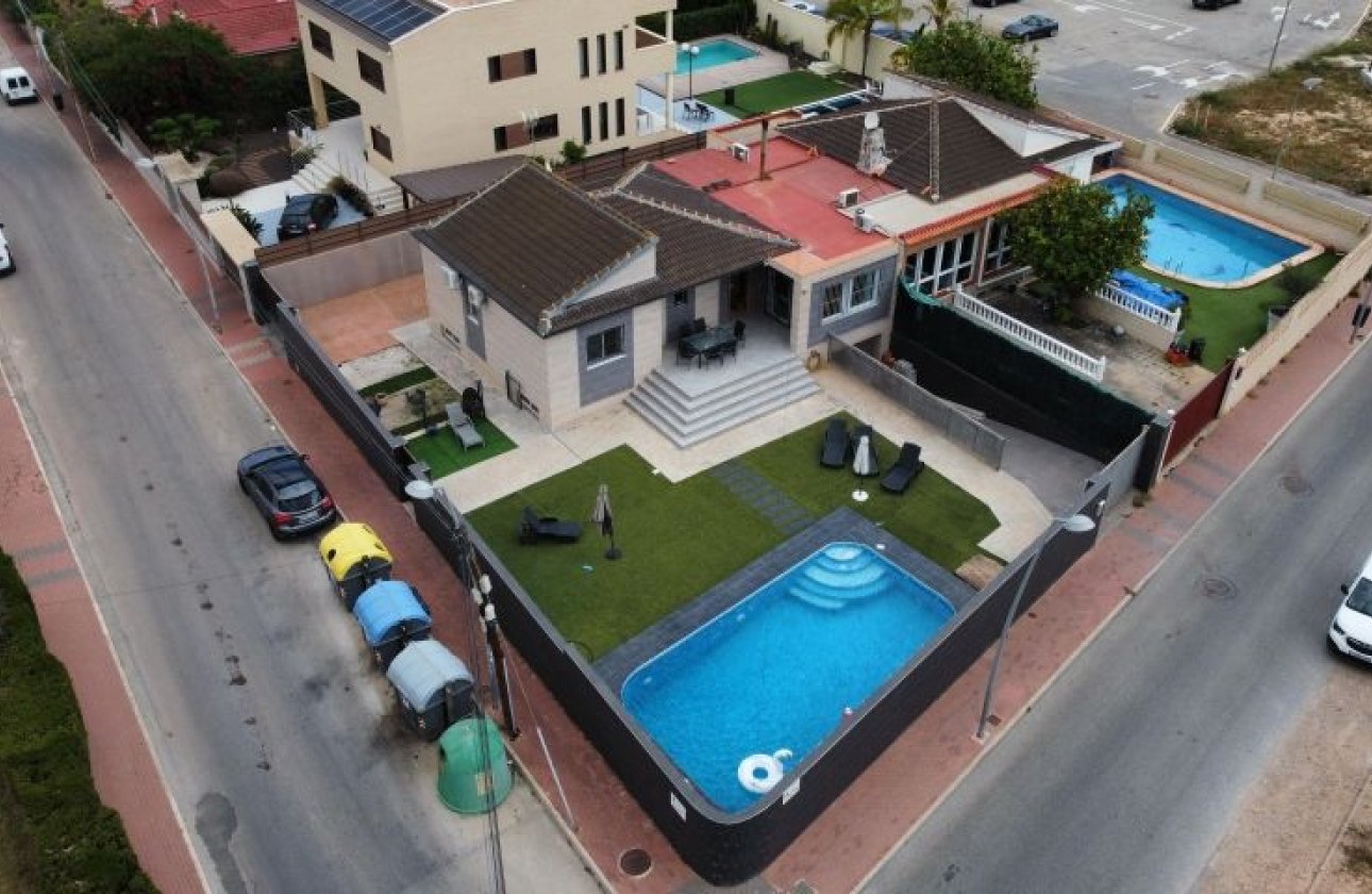 Revente - Villa -
Torrevieja - Costa Blanca