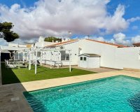 Revente - Villa -
Torrevieja - Costa Blanca