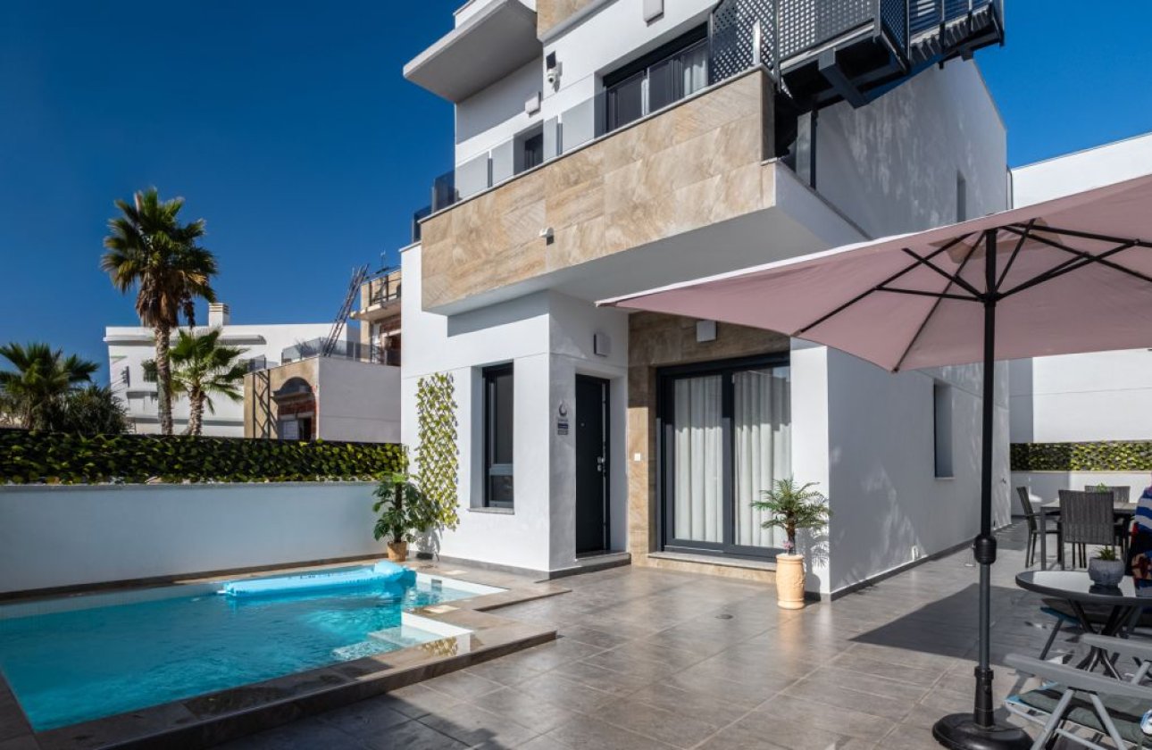 Revente - Villa -
Torrevieja - Costa Blanca