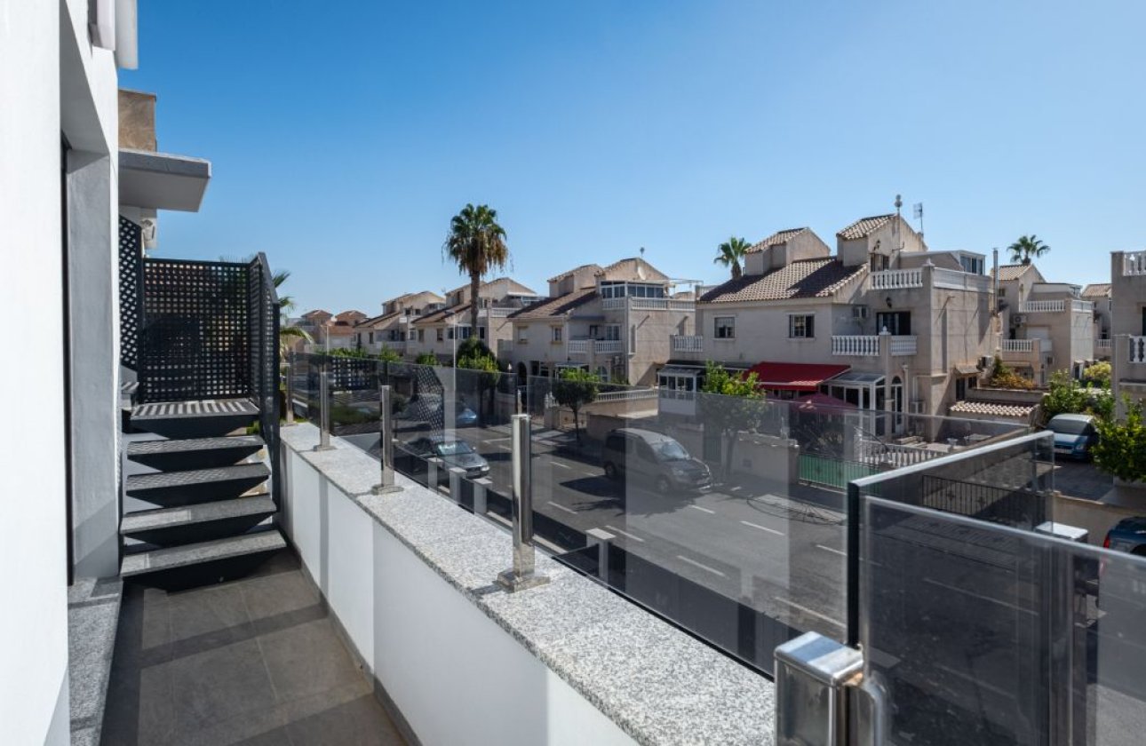 Revente - Villa -
Torrevieja - Costa Blanca