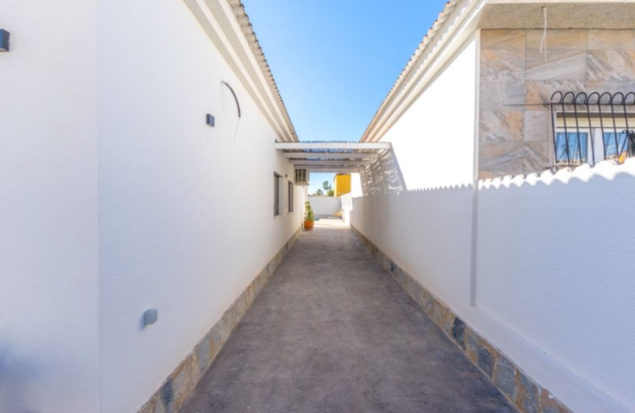 Revente - Villa -
Torrevieja - Costa Blanca