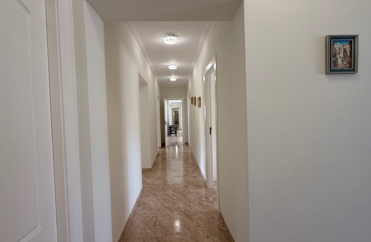 Revente - Villa -
Torrevieja - Costa Blanca