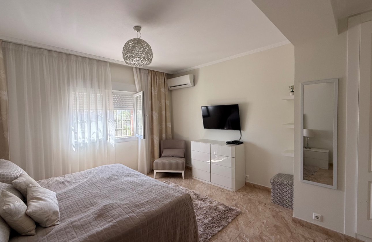 Revente - Villa -
Torrevieja - Costa Blanca