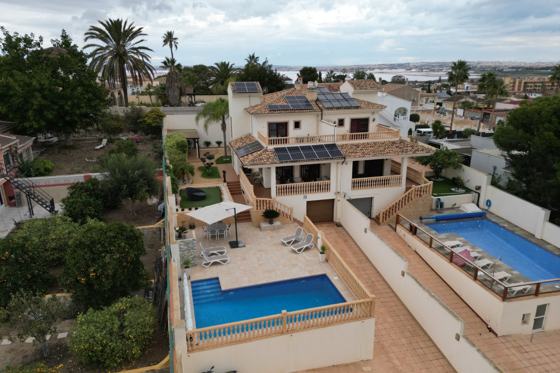 Revente - Villa -
Torrevieja - Costa Blanca