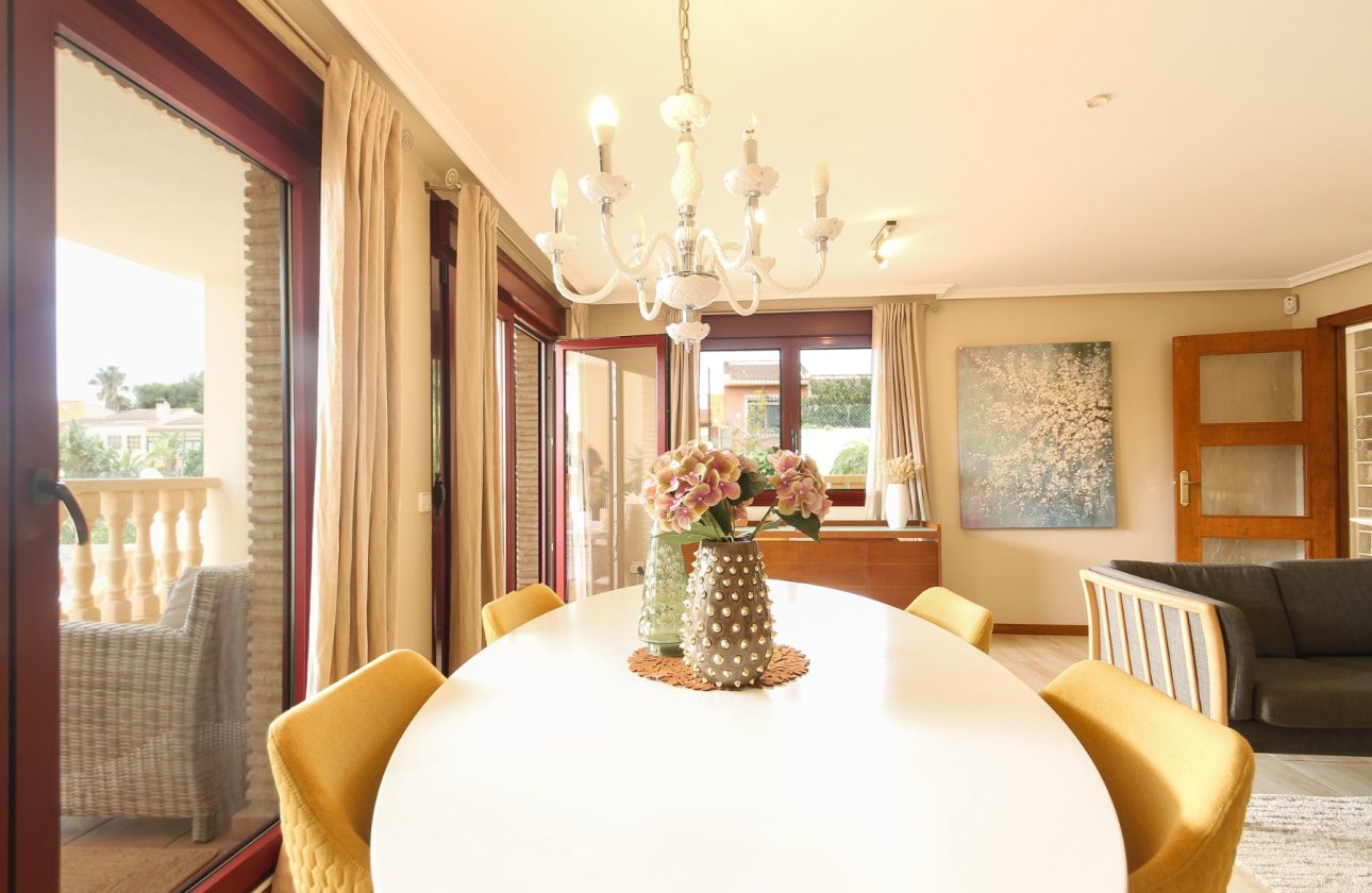 Revente - Villa -
Torrevieja - Costa Blanca