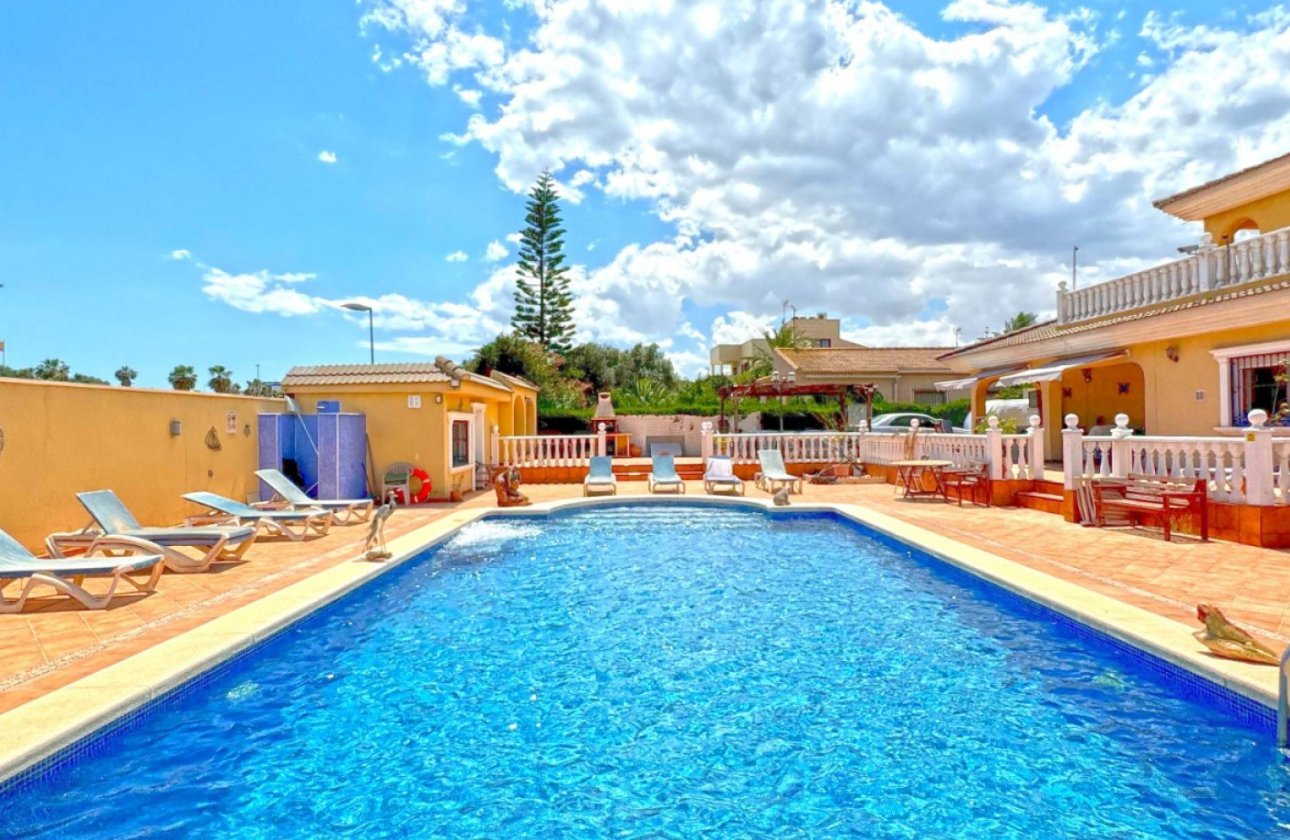Revente - Villa -
Torrevieja - Costa Blanca