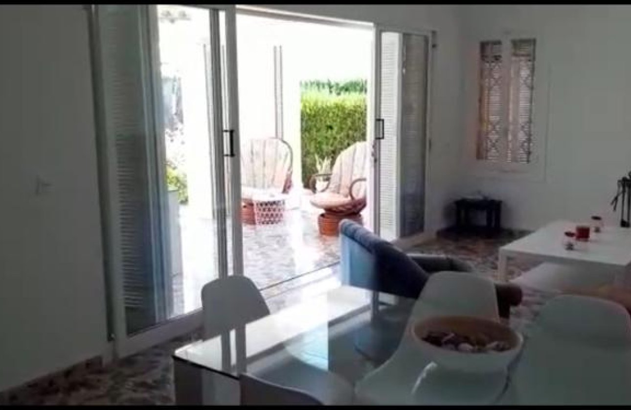 Revente - Villa -
Torrevieja - Costa Blanca