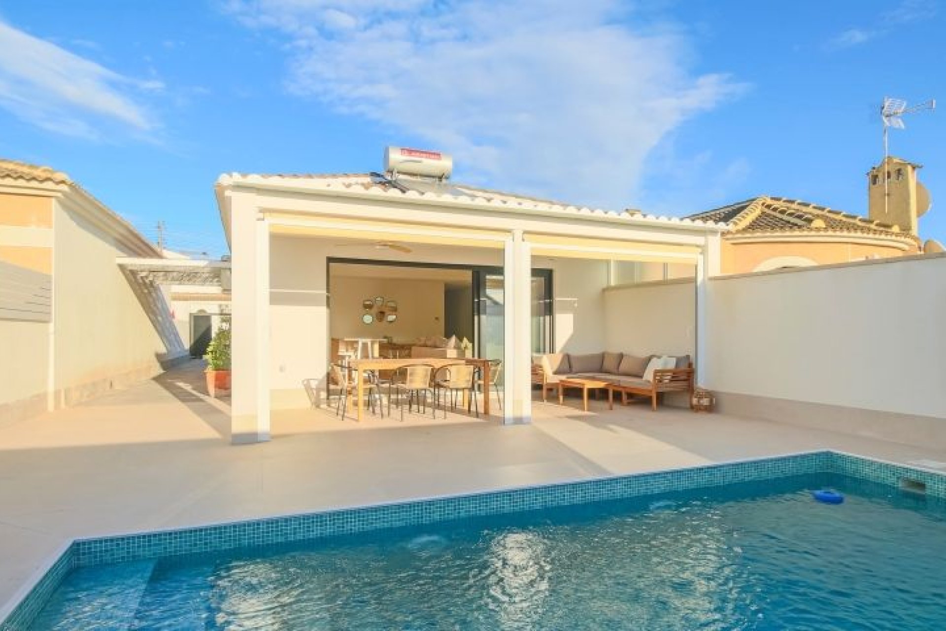 Revente - Villa -
Torrevieja - Costa Blanca
