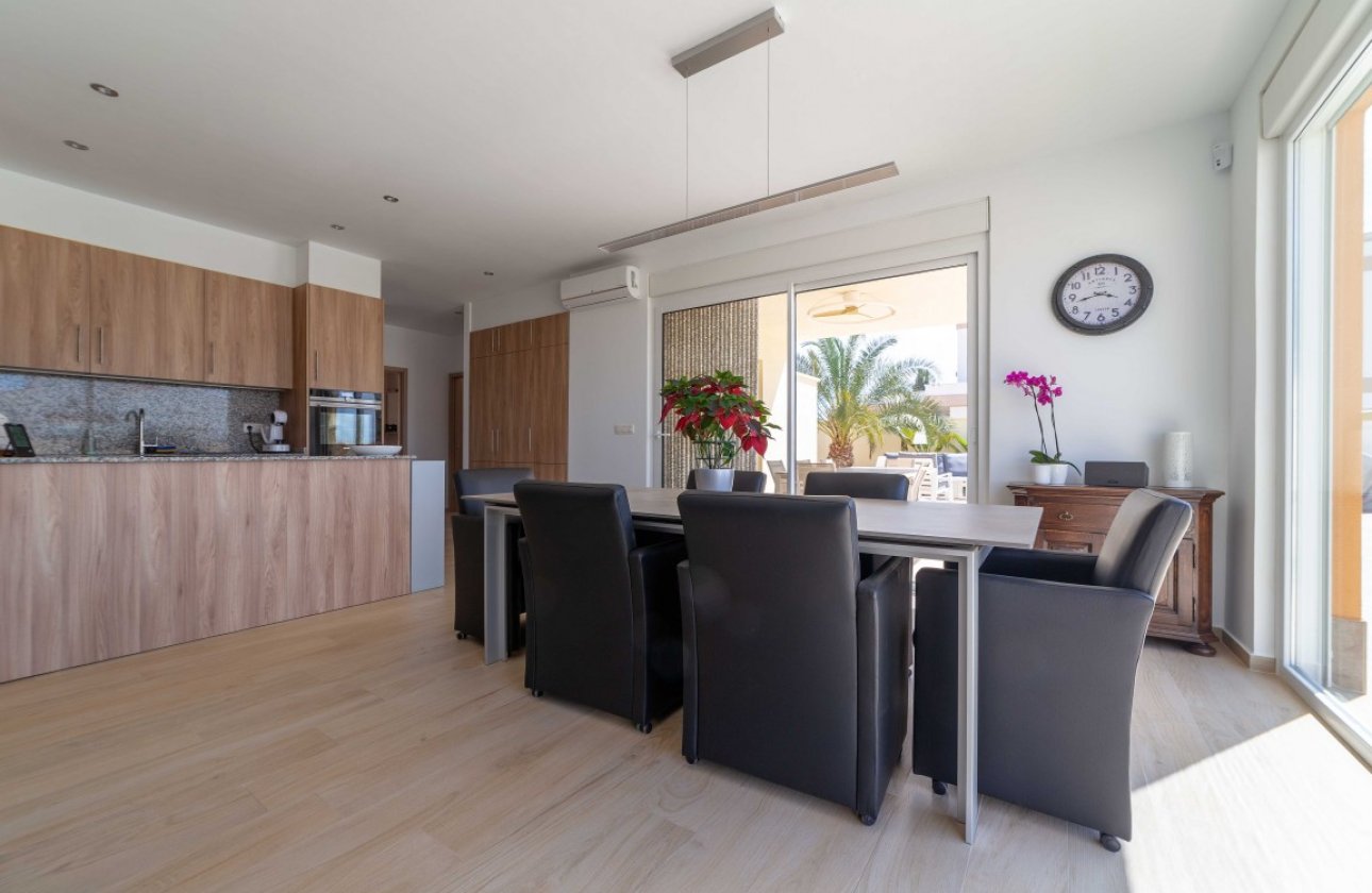 Revente - Villa -
Torrevieja - Costa Blanca