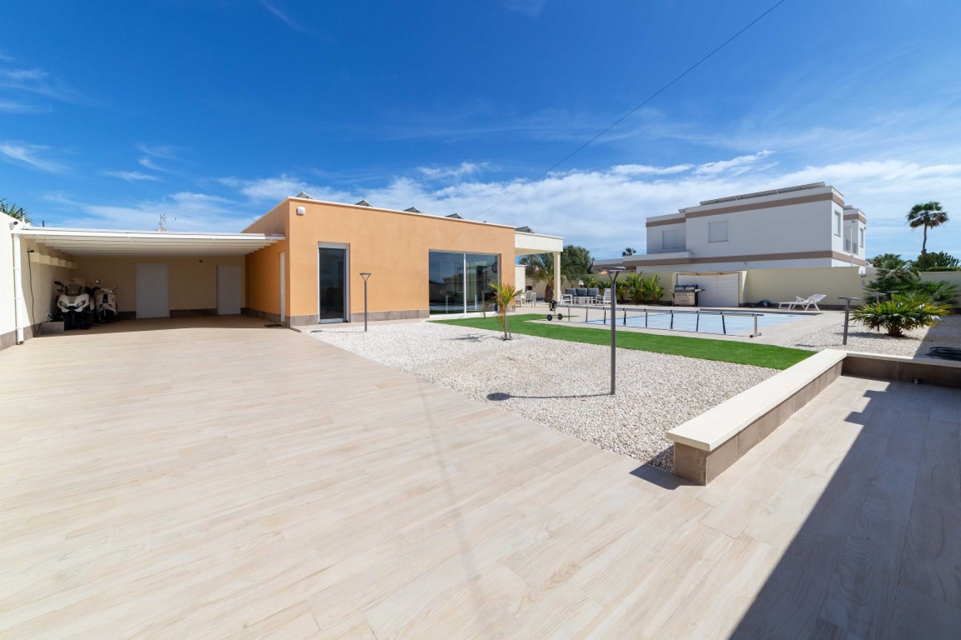 Revente - Villa -
Torrevieja - Costa Blanca