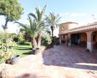 Revente - Villa -
Torrevieja - Costa Blanca