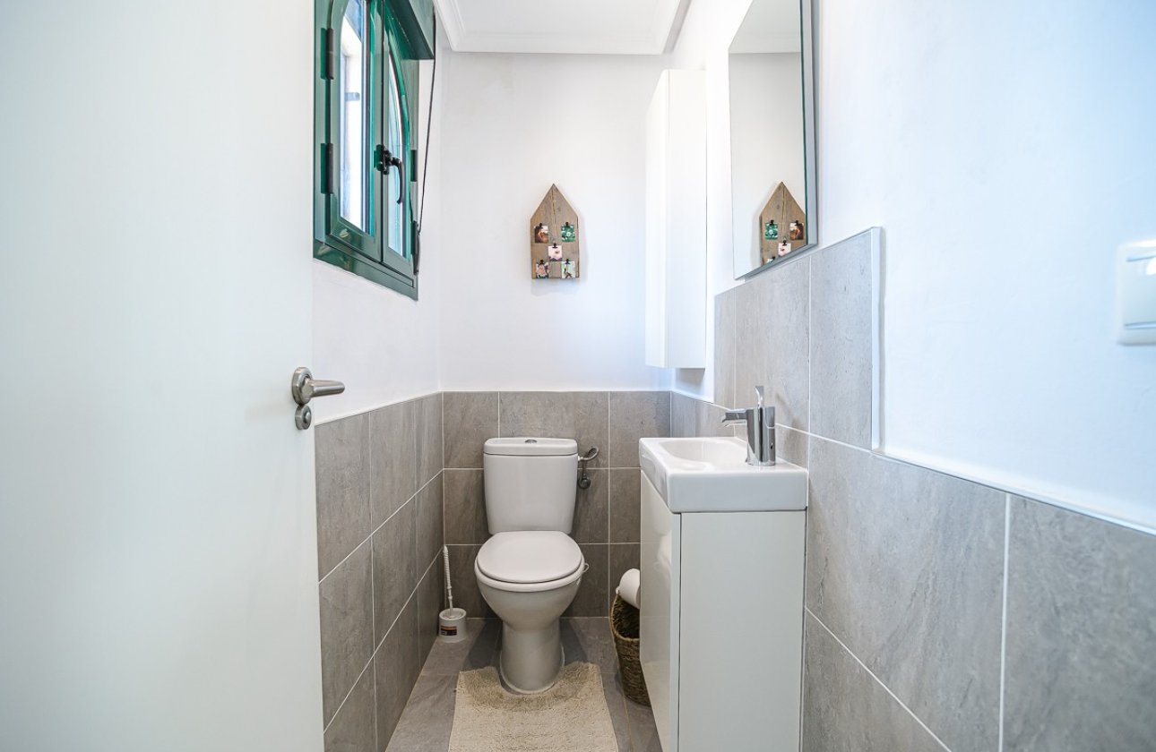 Revente - Villa -
Torrevieja - Costa Blanca