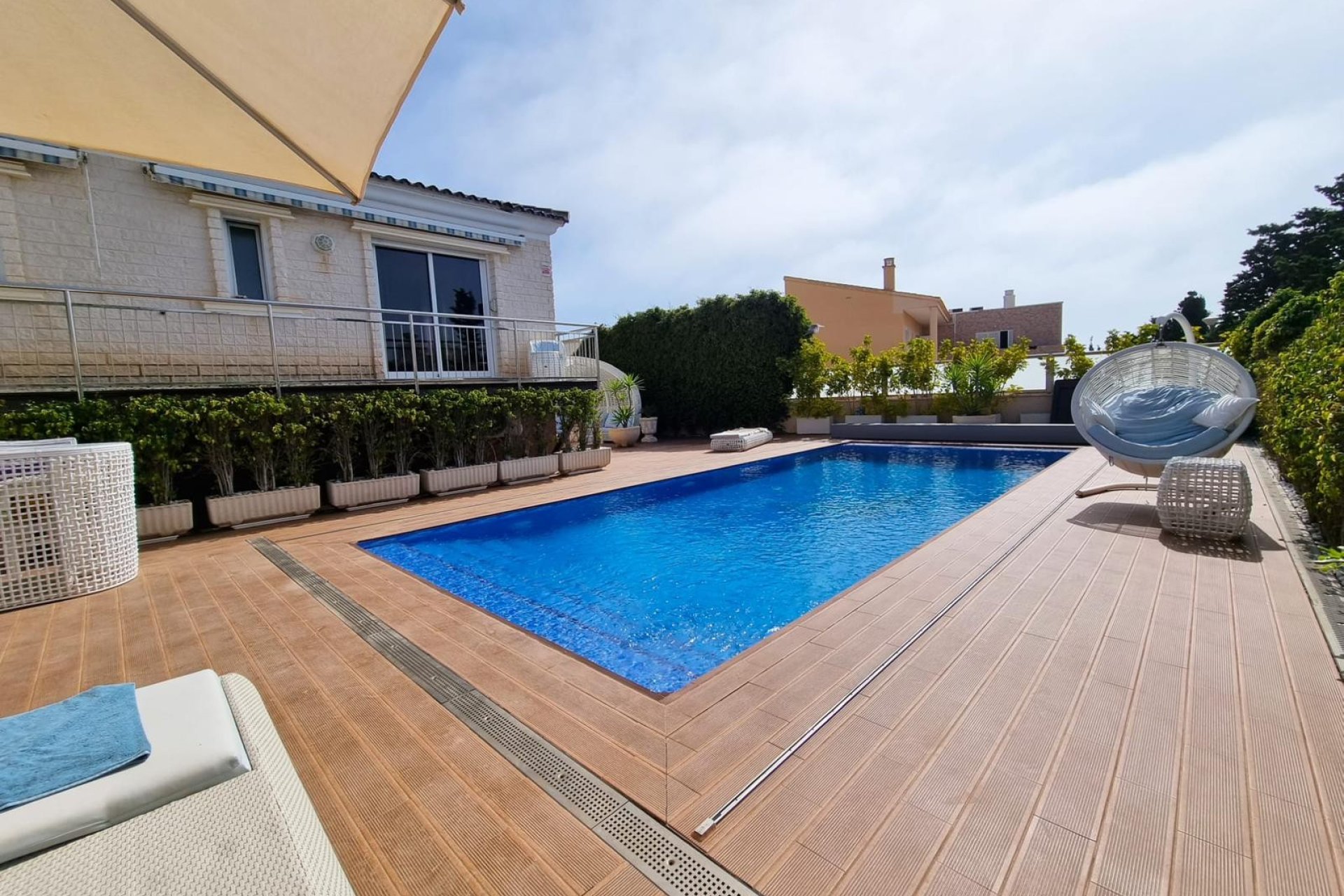 Revente - Villa -
Torrevieja - Costa Blanca