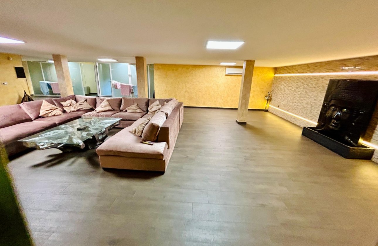 Revente - Villa -
Torrevieja - Costa Blanca