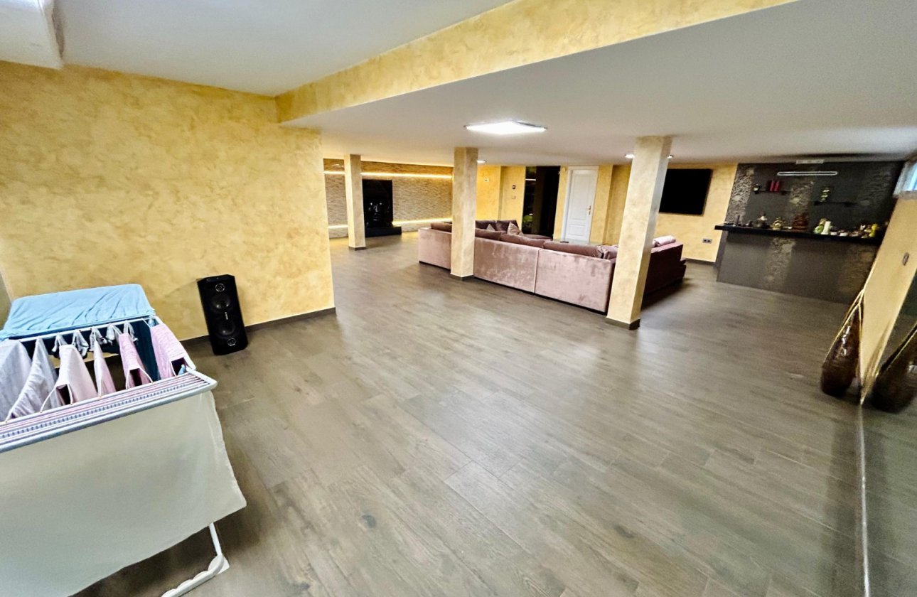 Revente - Villa -
Torrevieja - Costa Blanca