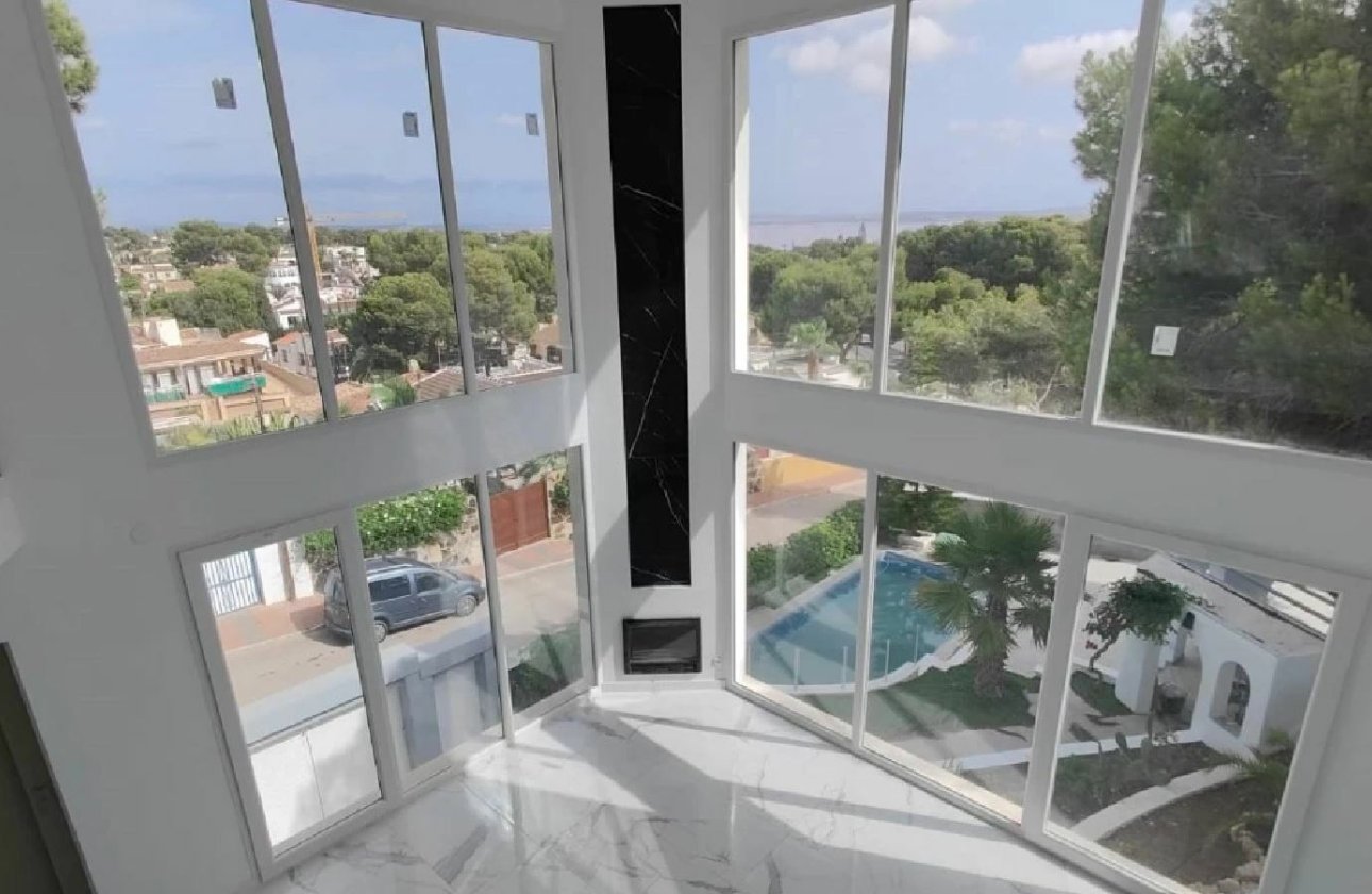 Revente - Villa -
Torrevieja - Costa Blanca