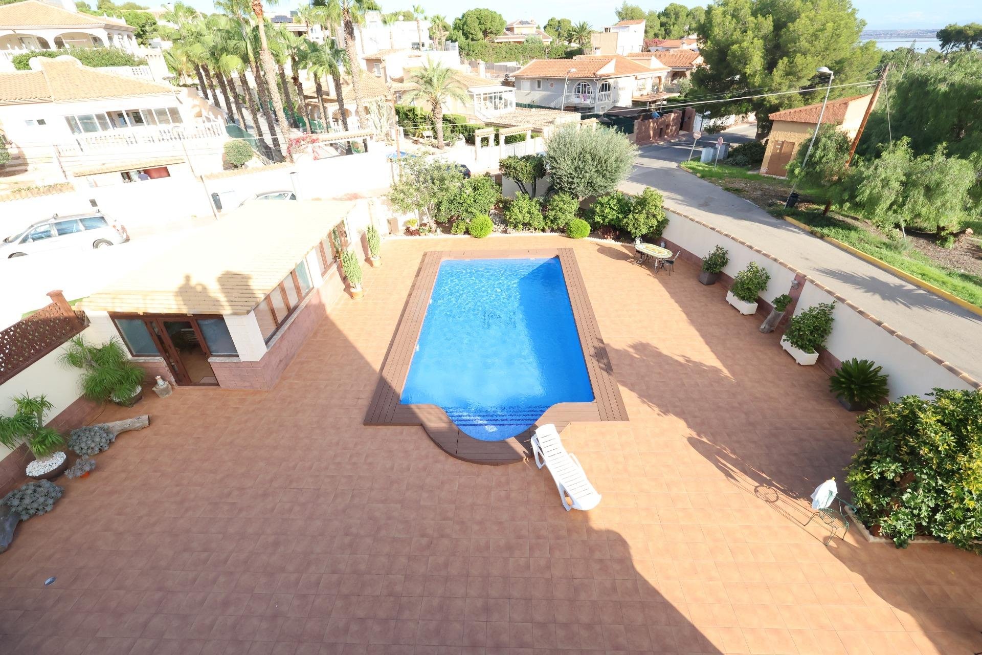 Revente - Villa -
Torrevieja - Costa Blanca