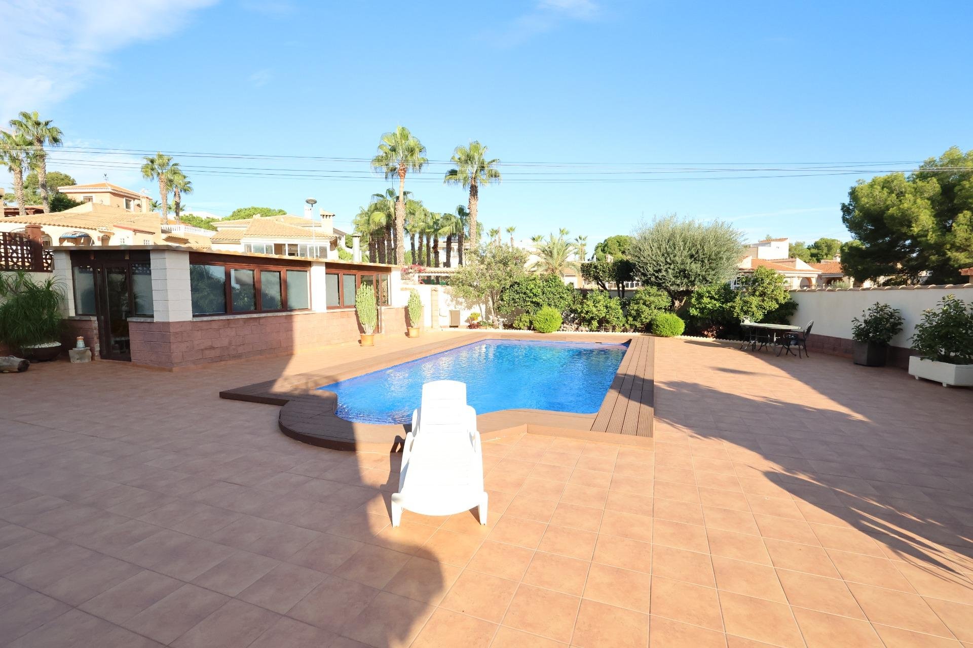 Revente - Villa -
Torrevieja - Costa Blanca
