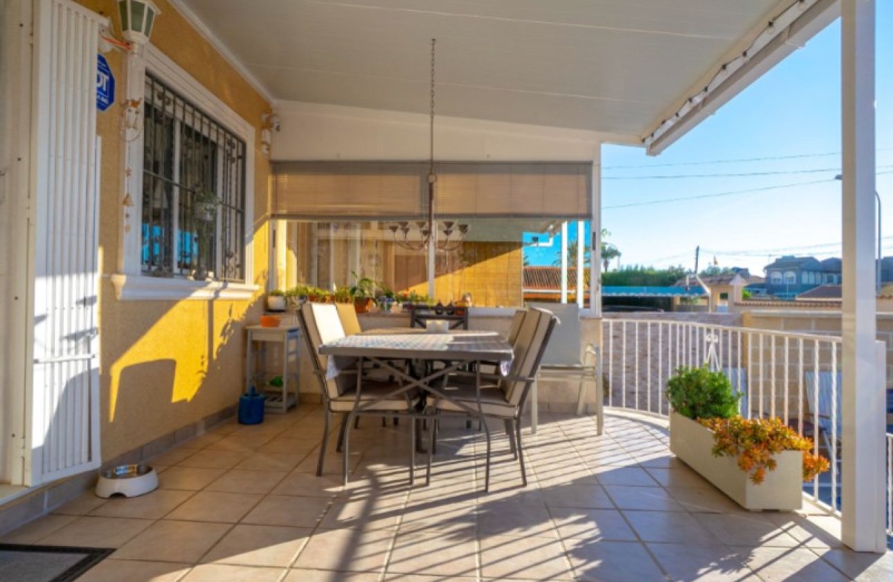 Revente - Villa -
Torrevieja - Costa Blanca
