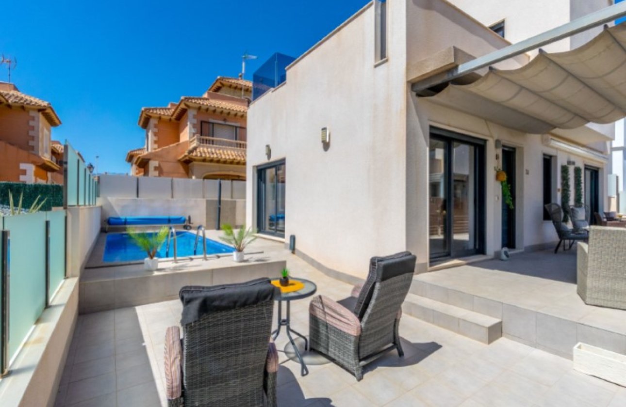 Revente - Villa -
Torrevieja - Costa Blanca