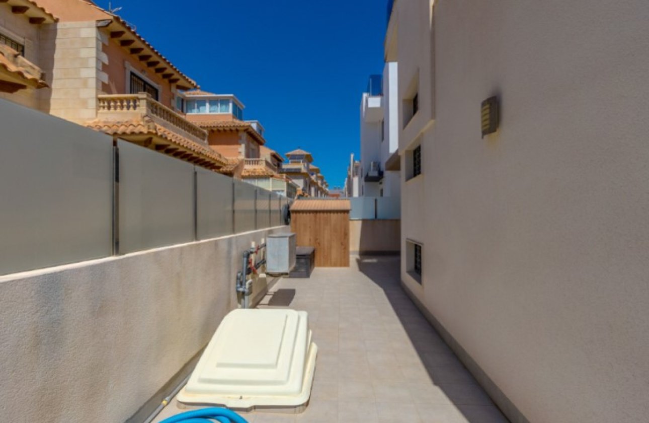 Revente - Villa -
Torrevieja - Costa Blanca