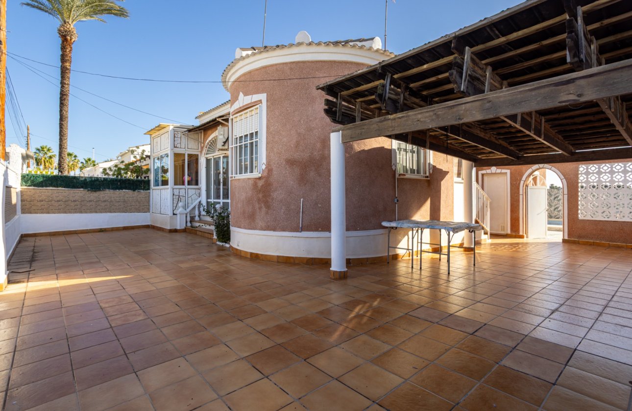 Revente - Villa -
Torrevieja - Costa Blanca