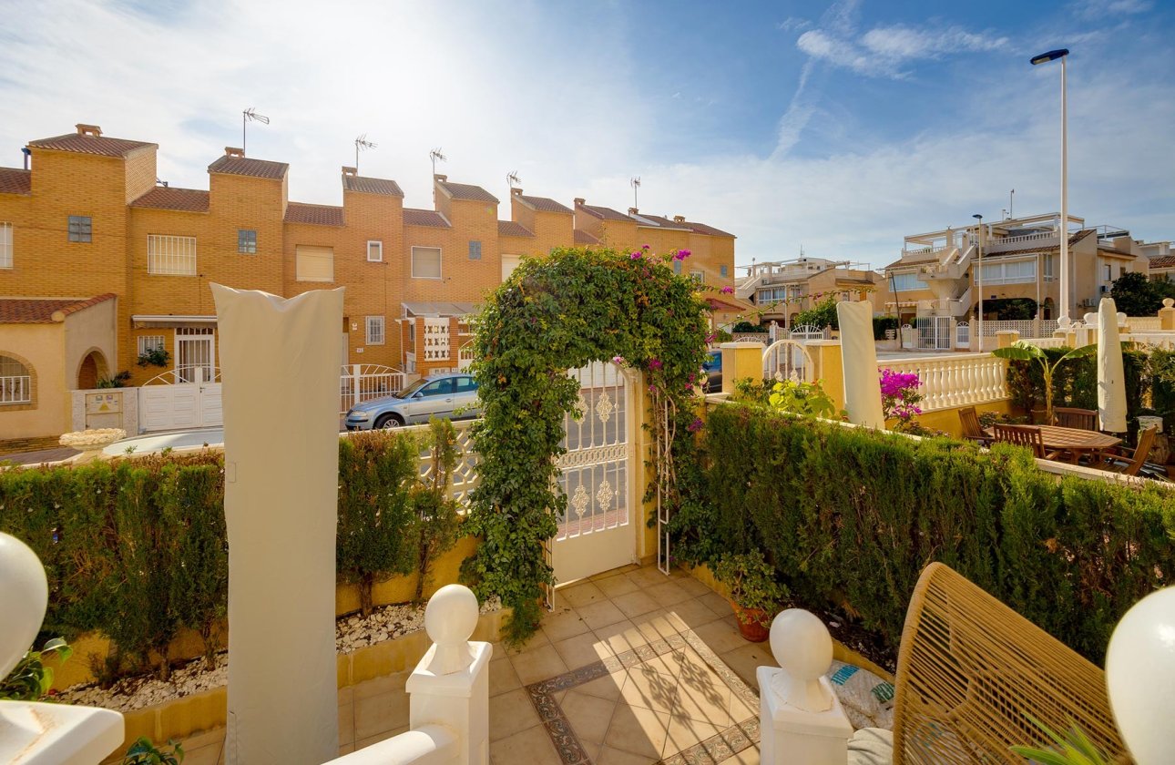 Revente - Villa -
Torrevieja - Costa Blanca