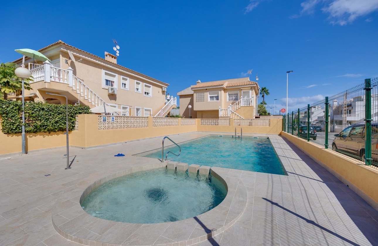 Revente - Villa -
Torrevieja - Costa Blanca
