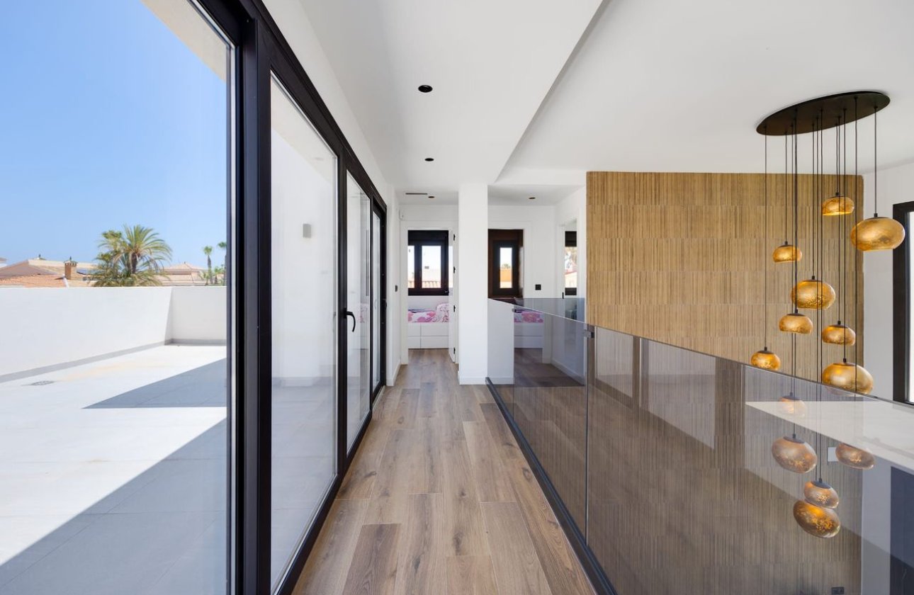 Revente - Villa -
Torrevieja - Costa Blanca