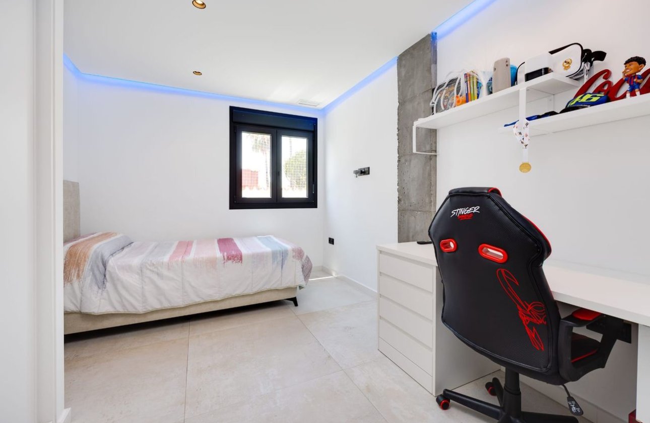 Revente - Villa -
Torrevieja - Costa Blanca