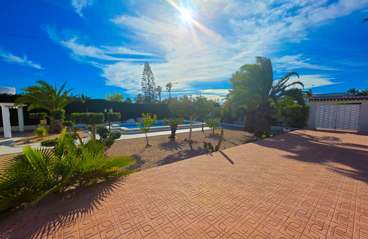 Revente - Villa -
Torrevieja - Costa Blanca