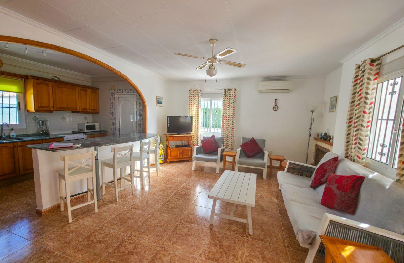 Revente - Villa -
Torrevieja - Costa Blanca