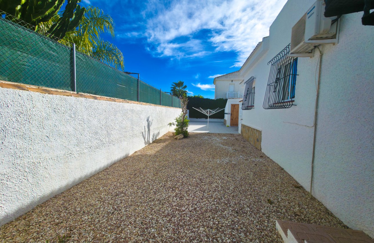 Revente - Villa -
Torrevieja - Costa Blanca
