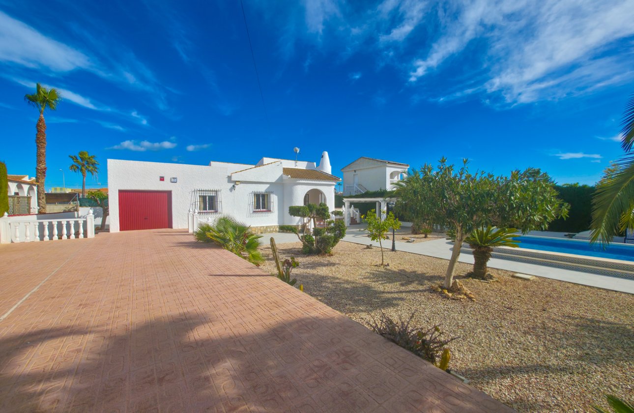 Revente - Villa -
Torrevieja - Costa Blanca
