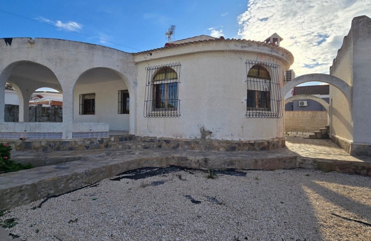 Revente - Villa -
Torrevieja - Costa Blanca