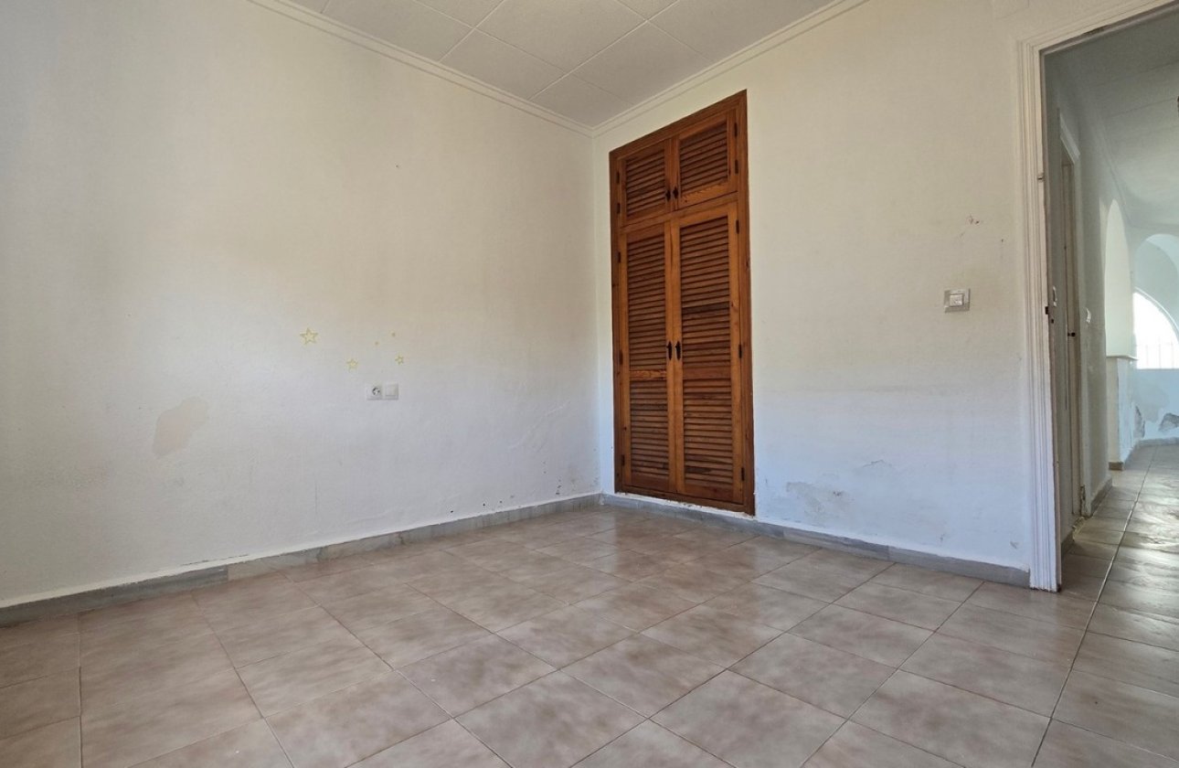 Revente - Villa -
Torrevieja - Costa Blanca