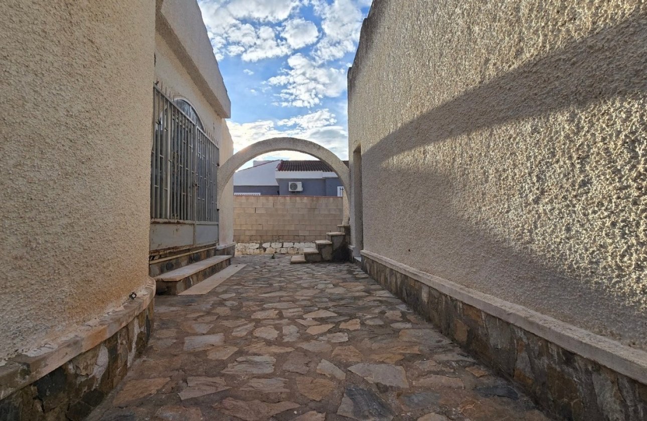 Revente - Villa -
Torrevieja - Costa Blanca