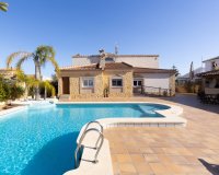Revente - Villa -
Torrevieja - Costa Blanca
