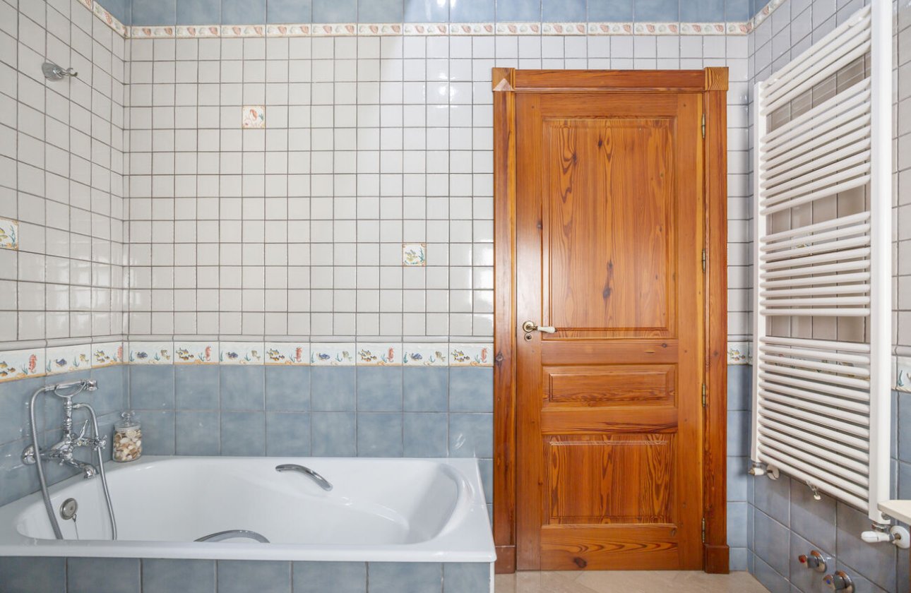 Revente - Villa -
Torrevieja - Costa Blanca