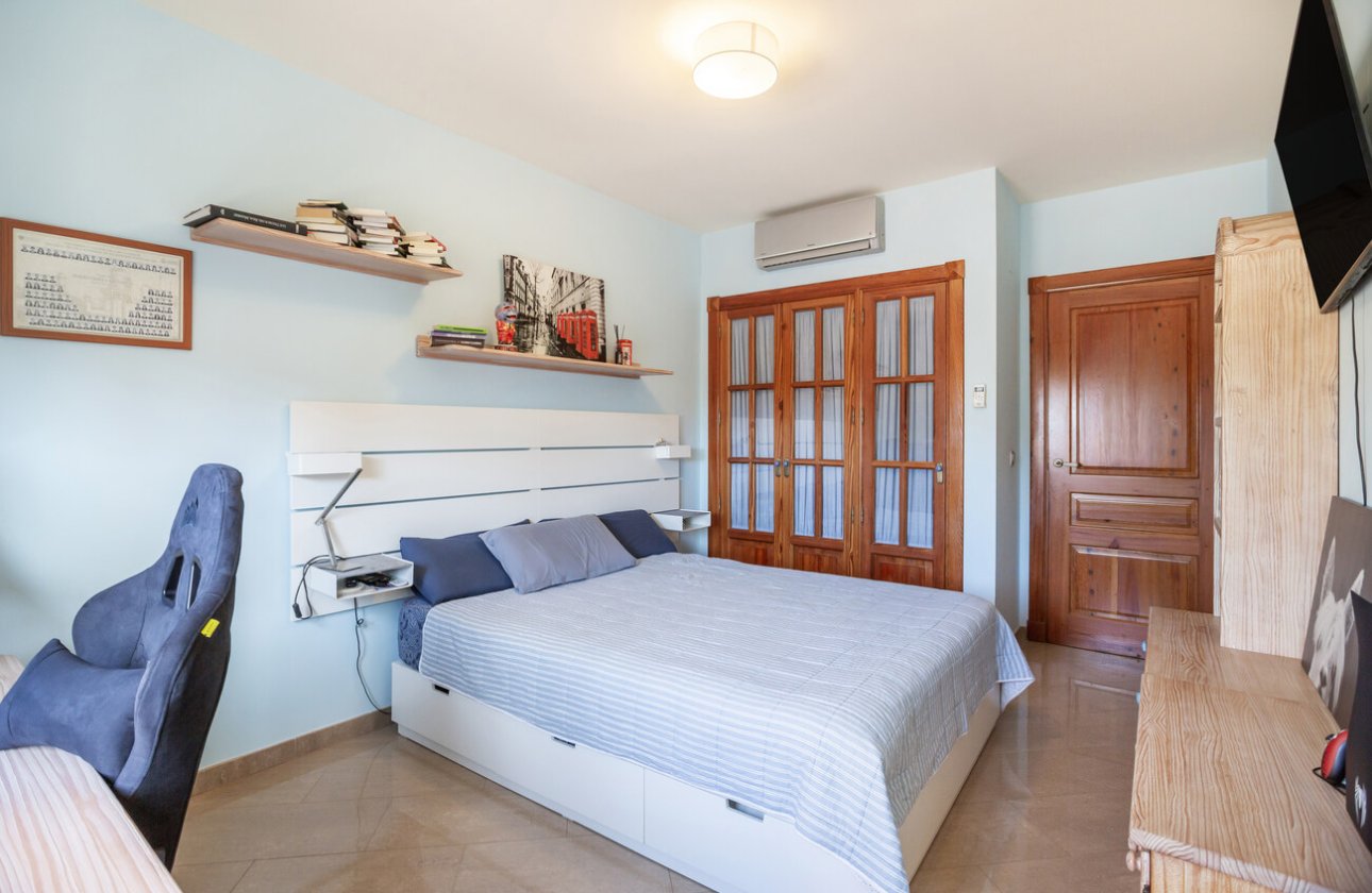 Revente - Villa -
Torrevieja - Costa Blanca