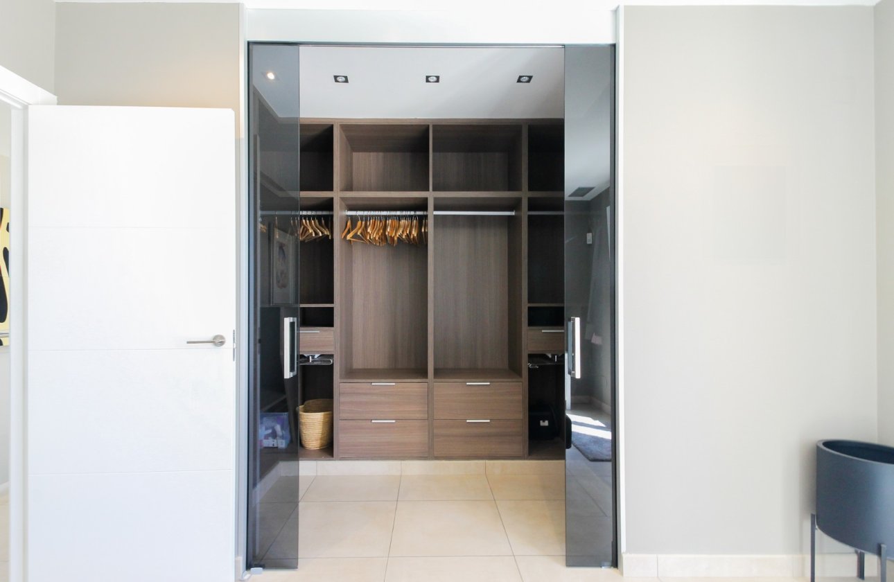 Revente - Villa -
Torrevieja - Costa Blanca