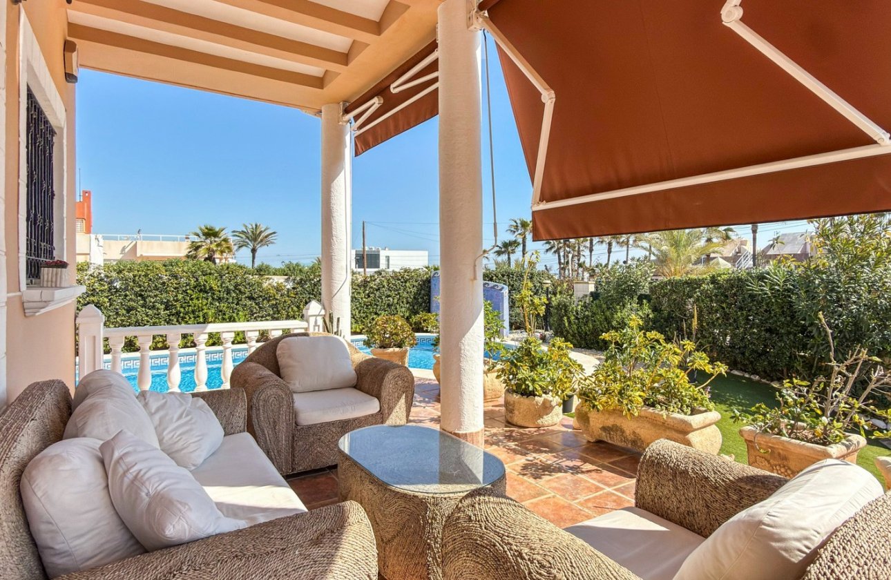 Revente - Villa -
Torrevieja - Costa Blanca