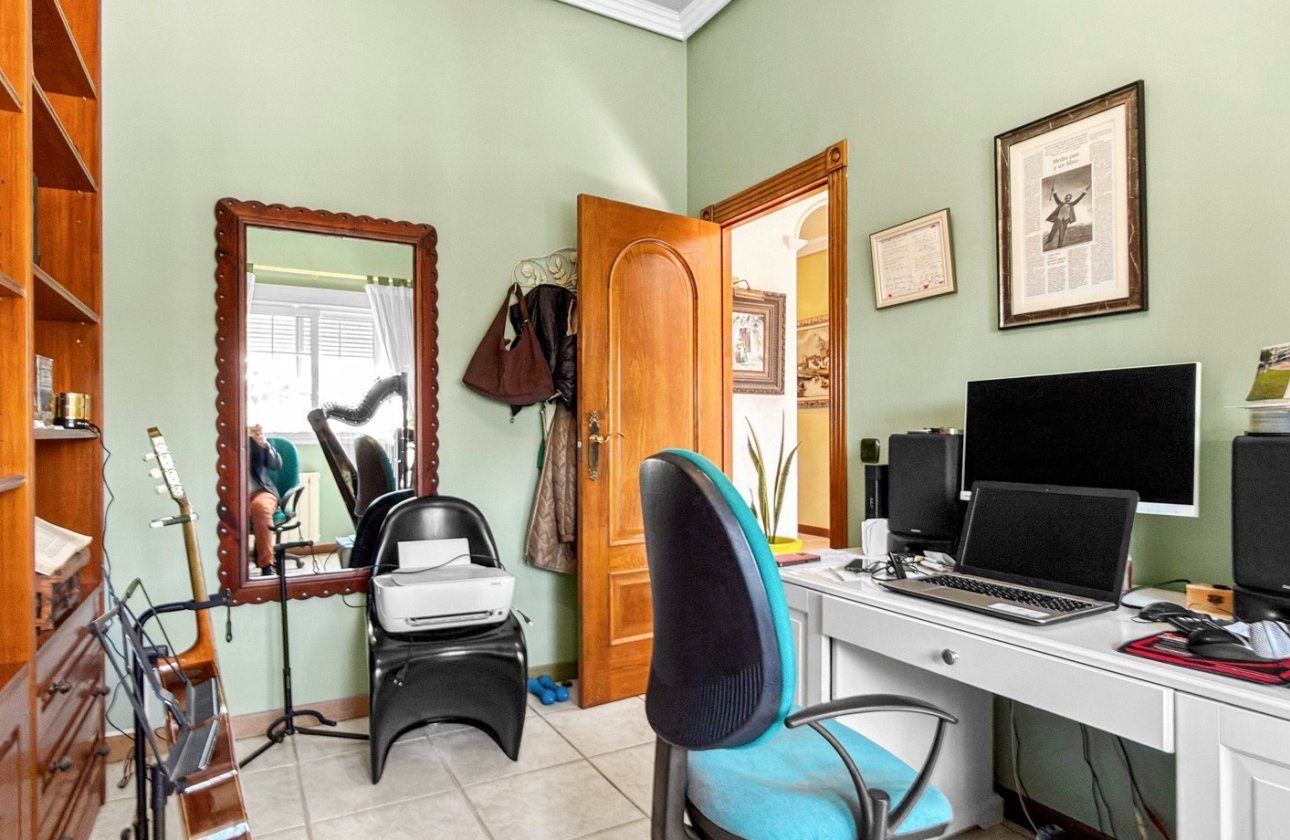 Revente - Villa -
Torrevieja - Costa Blanca