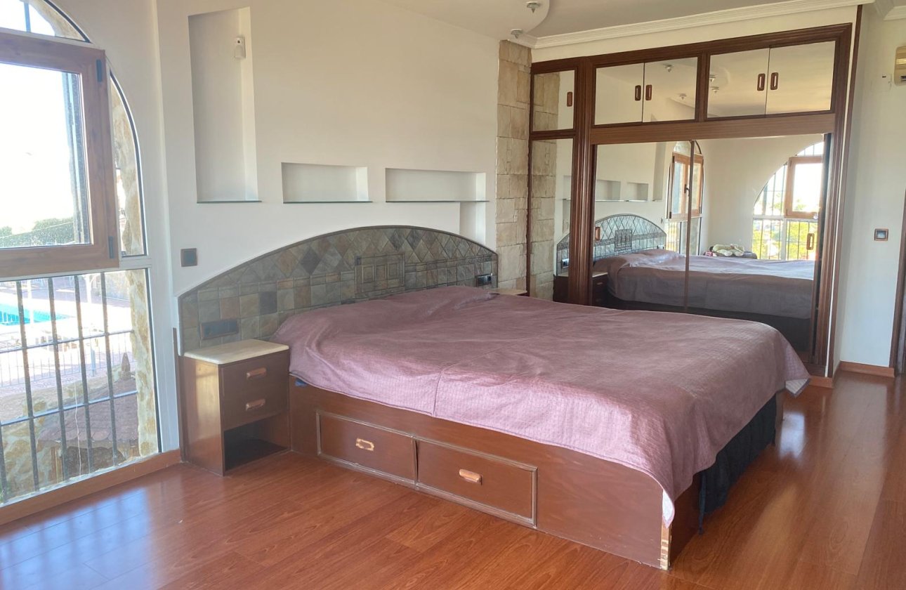 Revente - Villa -
Torrevieja - Costa Blanca