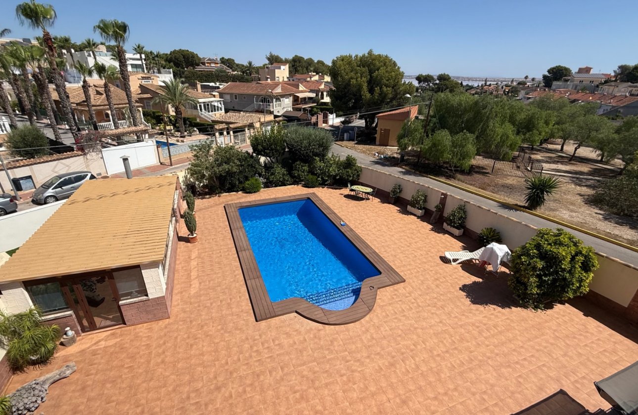 Revente - Villa -
Torrevieja - Costa Blanca